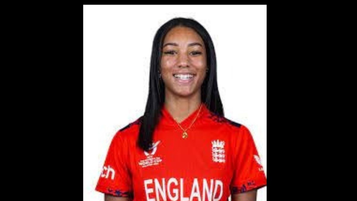 Davina Perrin