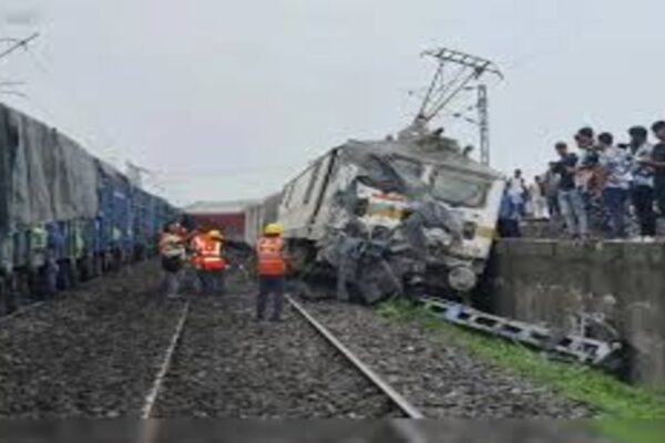 mumbai train accident