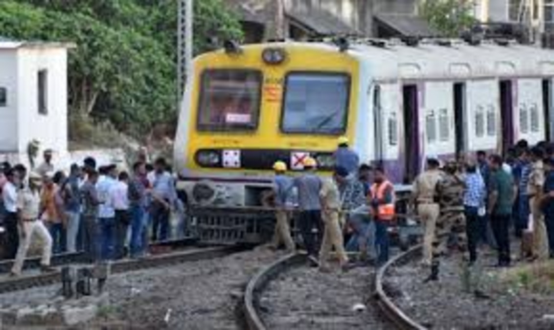 mumbai train accident